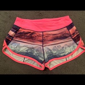 Ivivva Girls Shorts 🦋